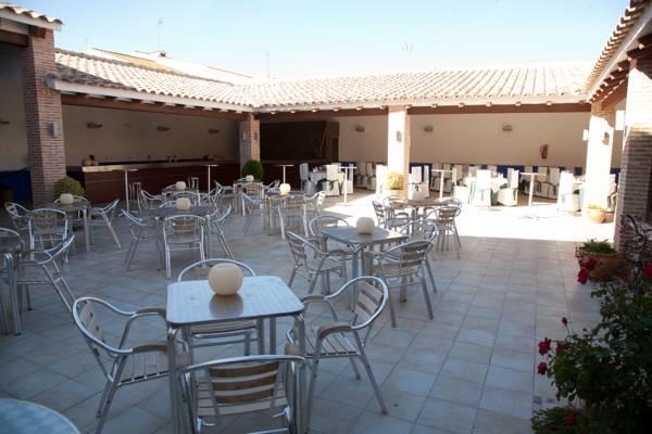 Hostal Restaurante Dulcinea De إل توبوسو المظهر الخارجي الصورة