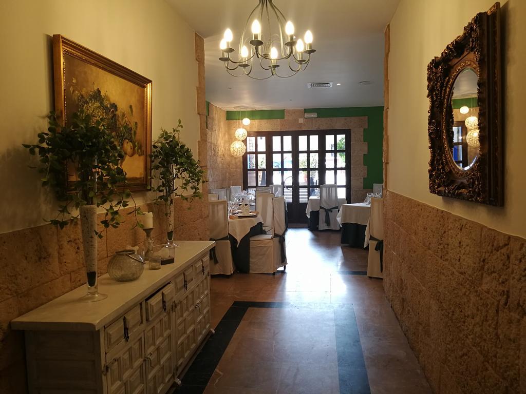 Hostal Restaurante Dulcinea De إل توبوسو المظهر الخارجي الصورة